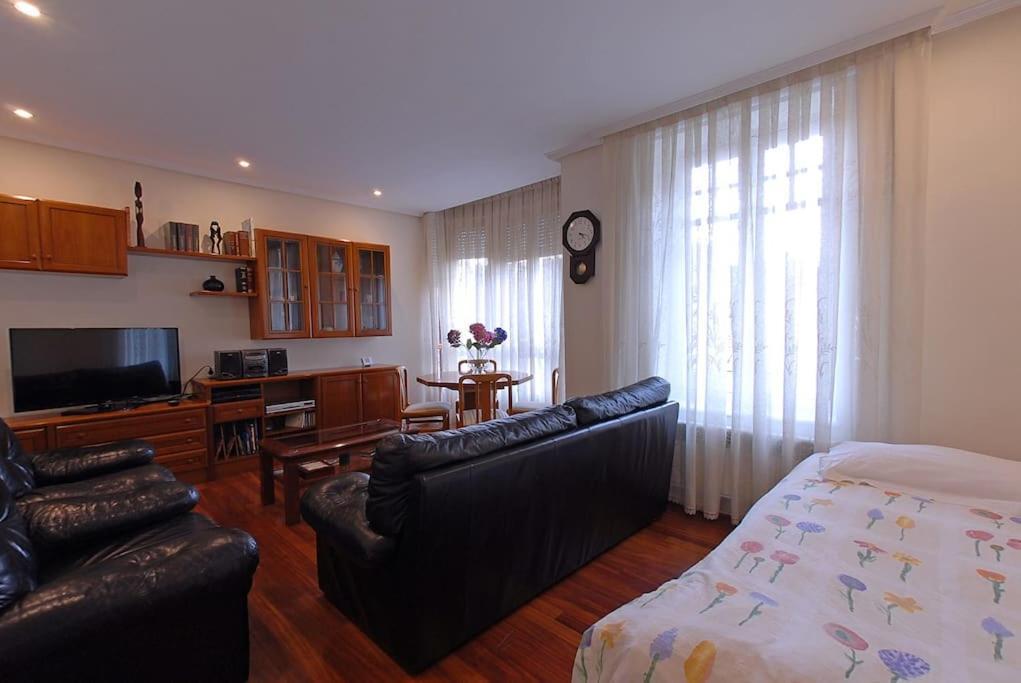 Apartamento En Casa Con Jardin + Garaje. E-Bi-201 Apartment Bilbao Ngoại thất bức ảnh
