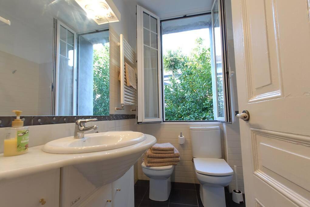 Apartamento En Casa Con Jardin + Garaje. E-Bi-201 Apartment Bilbao Ngoại thất bức ảnh